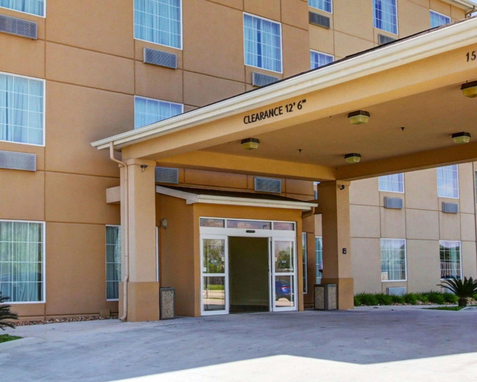 photo 1 of Spark by Hilton Selma