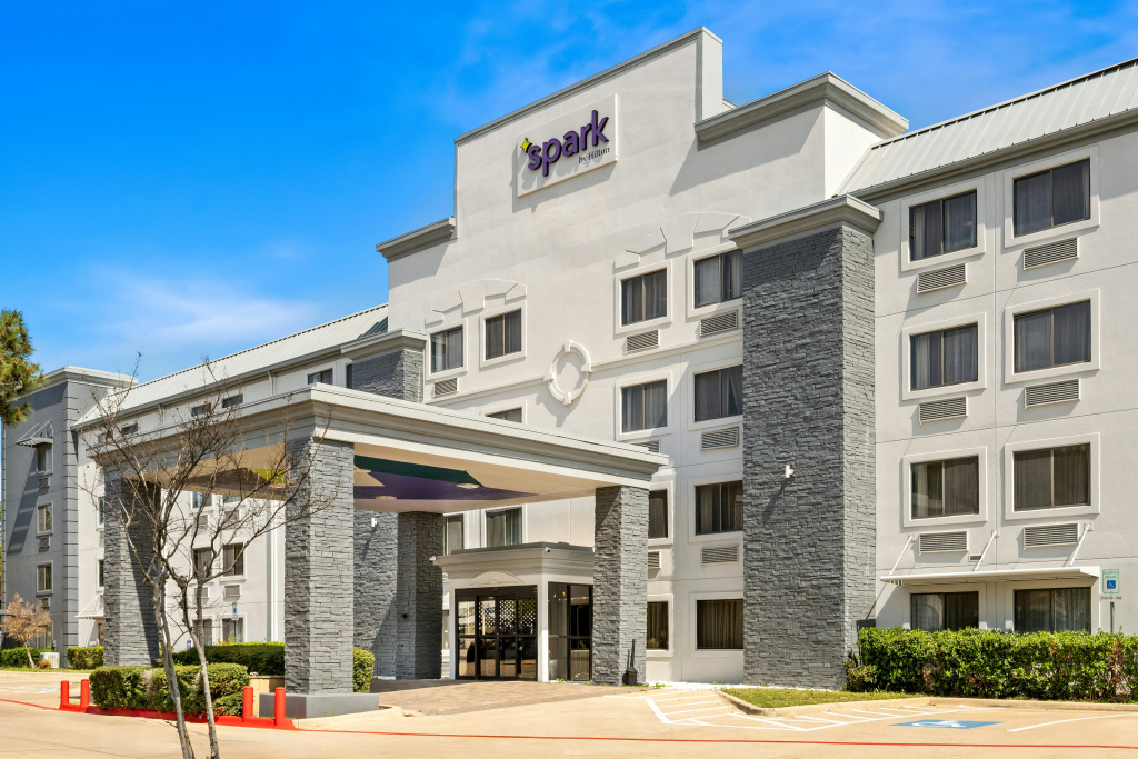 photo 1 of Spark by Hilton Grapevine DFW North