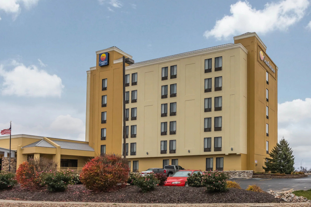 photo 1 of Comfort Inn Sw Omaha I-80
