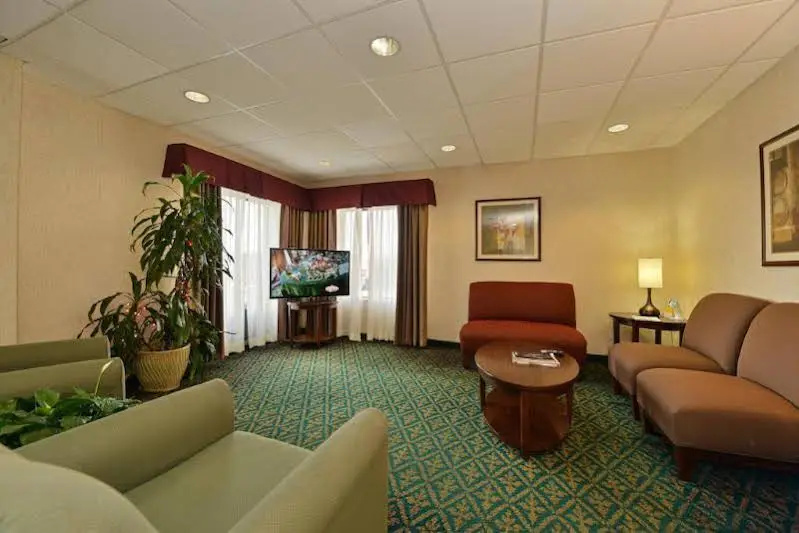 photo 1 of Comfort Inn Arnold
