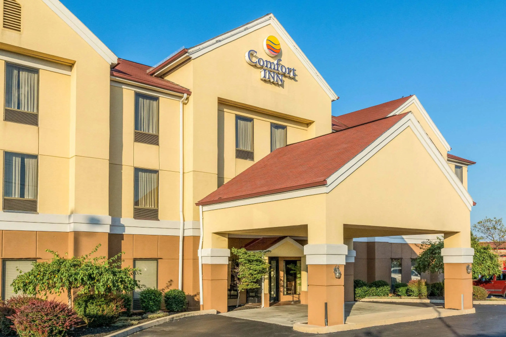 photo 1 of Spark by Hilton Cincinnati Airport South
