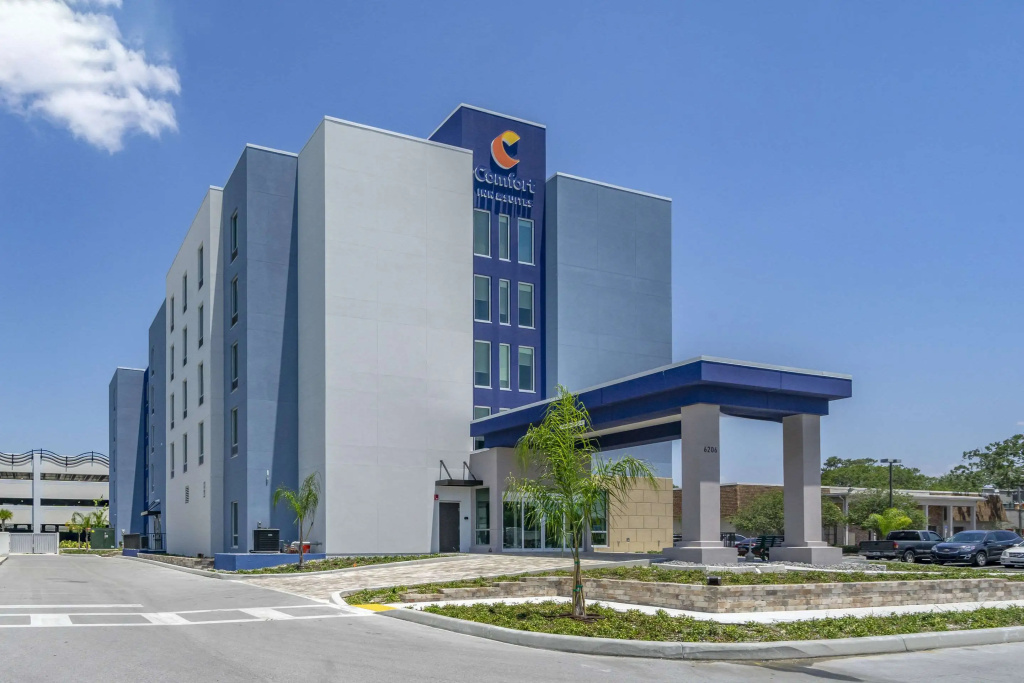 photo 1 of Comfort Inn & Suites New Port Richey Downtown District