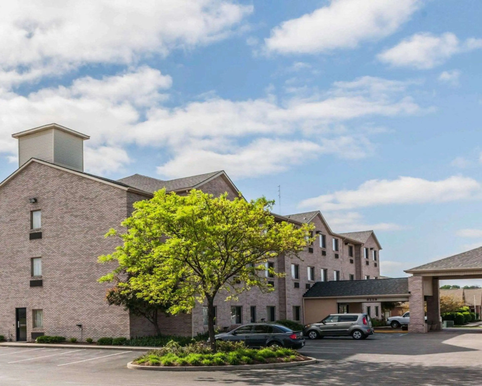 photo 1 of Comfort Inn Avon-Indianapolis West