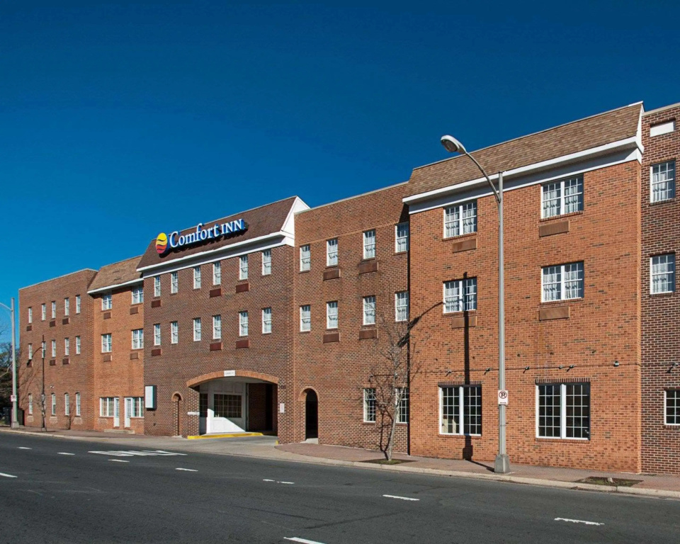 photo 1 of Comfort Inn Ballston