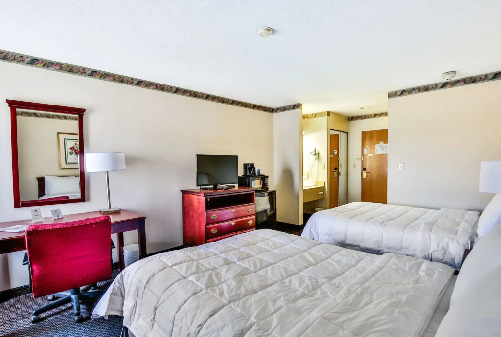 photo 1 of The View Inn & Suites