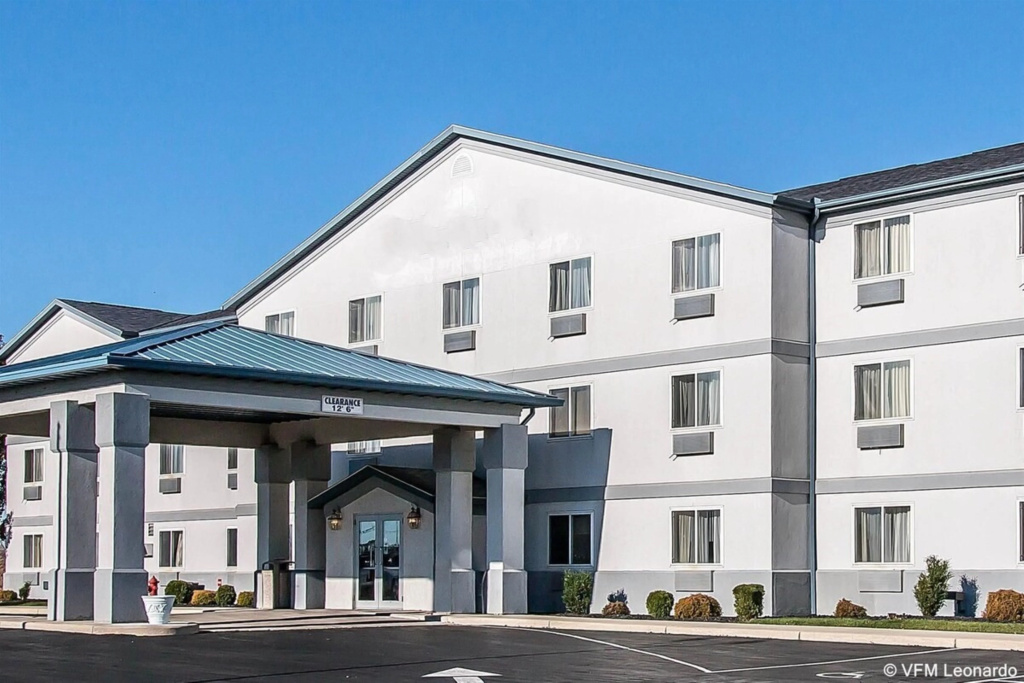 photo 1 of Holiday Inn Express Bluffton Inn And Suites by IHG