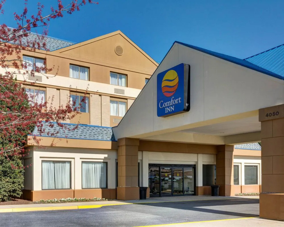 photo 1 of Comfort Inn Capital Beltway/I-95 North