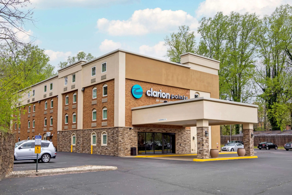 photo 1 of Clarion Pointe Charlottesville