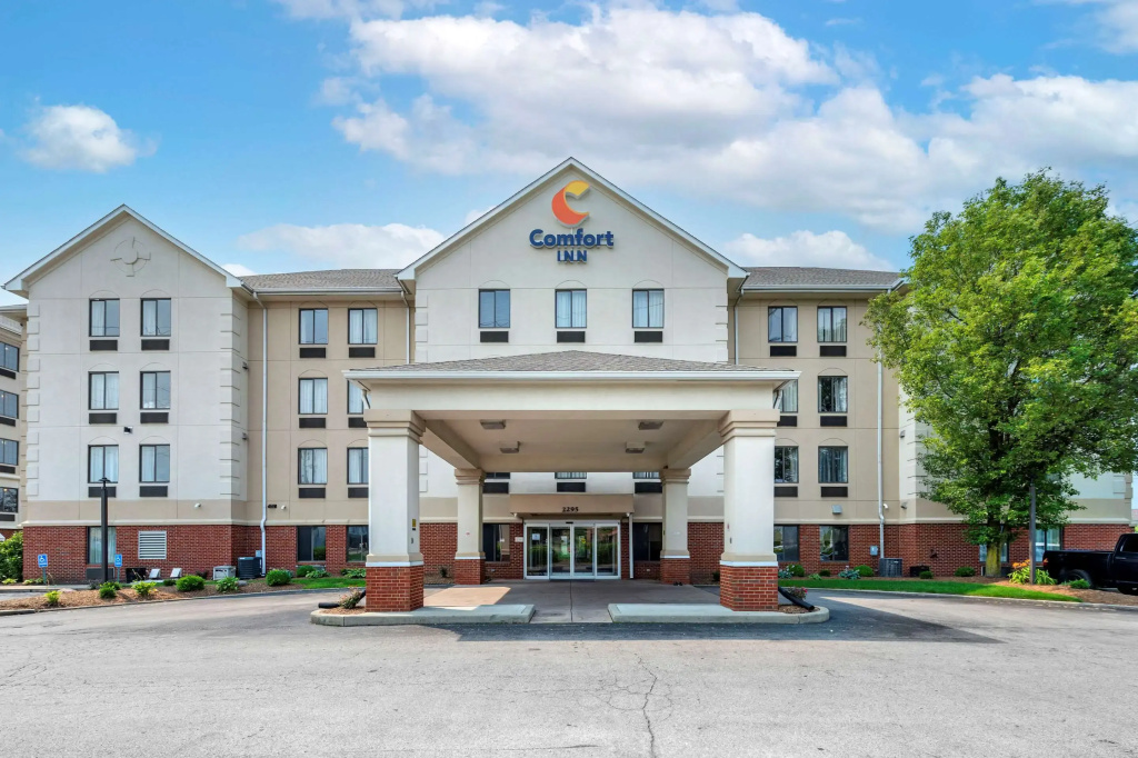 photo 1 of Comfort Inn Indianapolis East