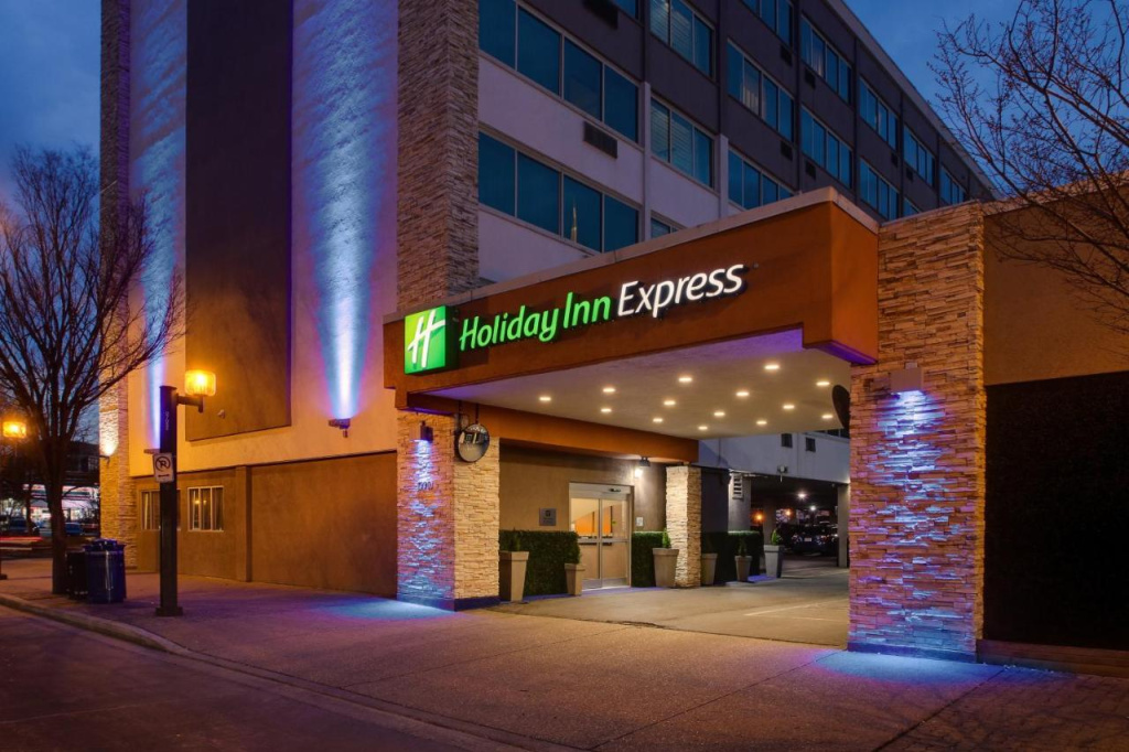 photo 1 of Holiday Inn Express Washington DC N-Silver Spring