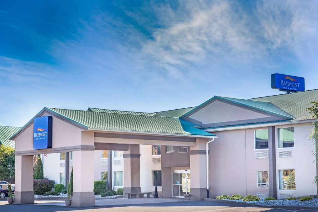 photo 1 of Comfort Inn Heart Of Poconos