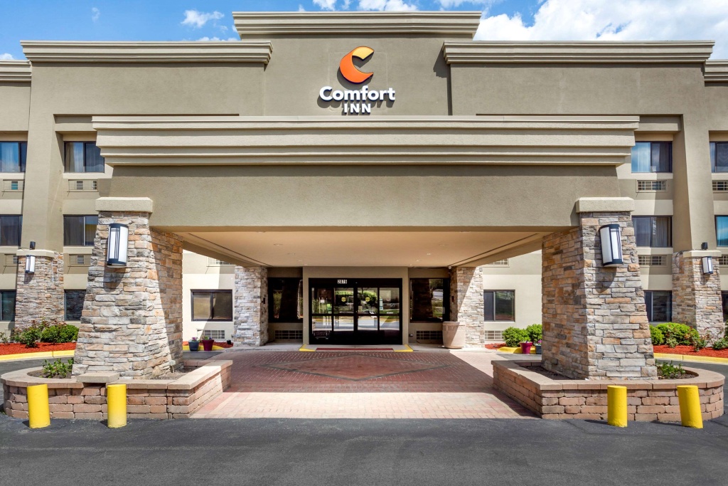 photo 1 of Comfort Inn Hoffman Estates - Schaumburg