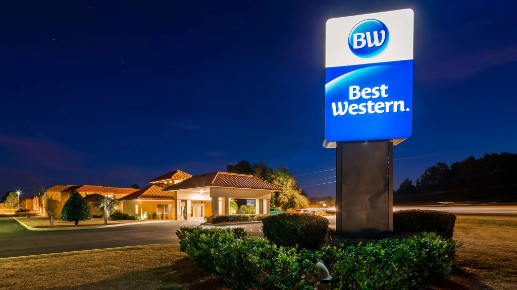 photo 1 of Best Western Milton Inn