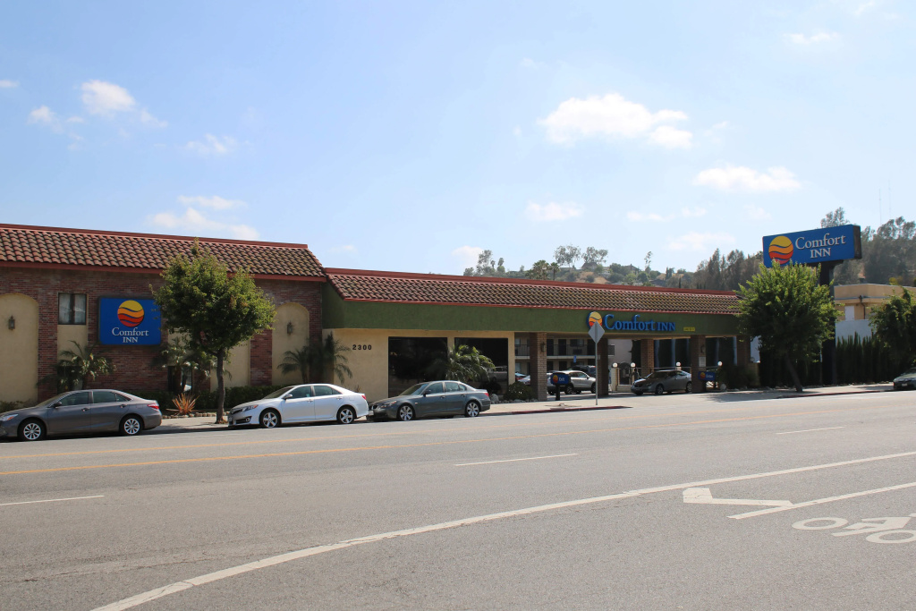 photo 1 of The Hills Inn Eagle Rock - Near Old Town Pasadena