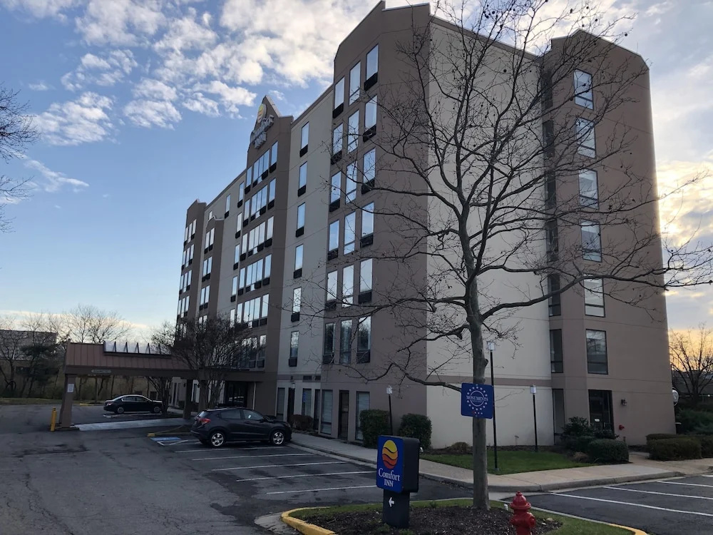 photo 1 of Comfort Inn At The Pentagon