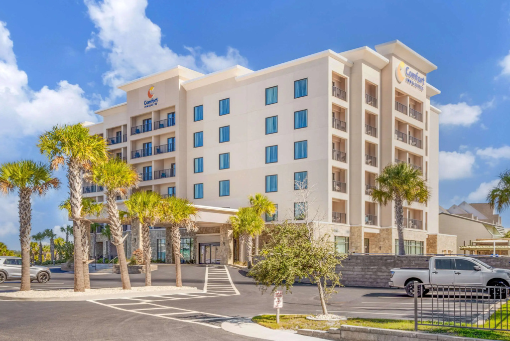 photo 1 of Comfort Inn & Suites Gulf Shores East Beach near Gulf State Park
