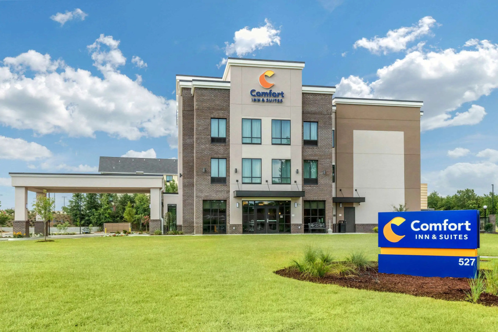 photo 1 of Comfort Inn & Suites Florence Center Area