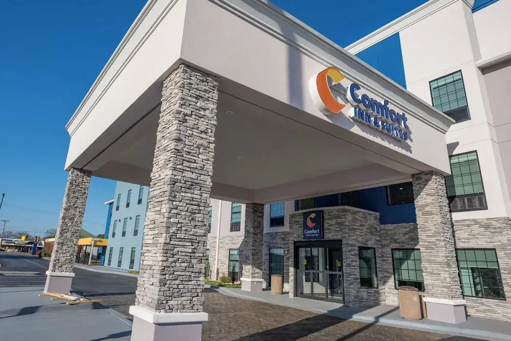 photo 1 of Comfort Inn & Suites