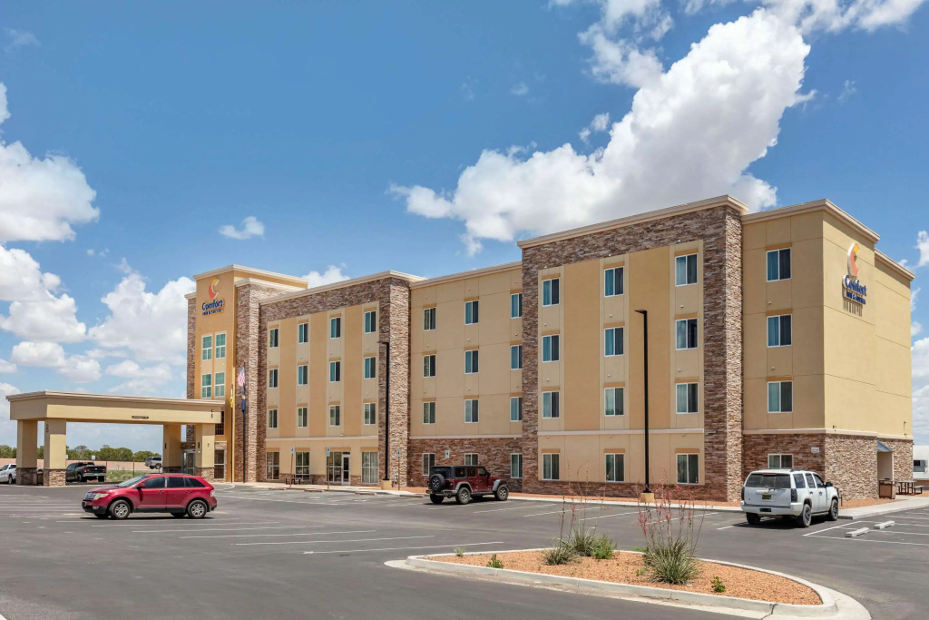 photo 1 of Comfort Inn & Suites Edgewood