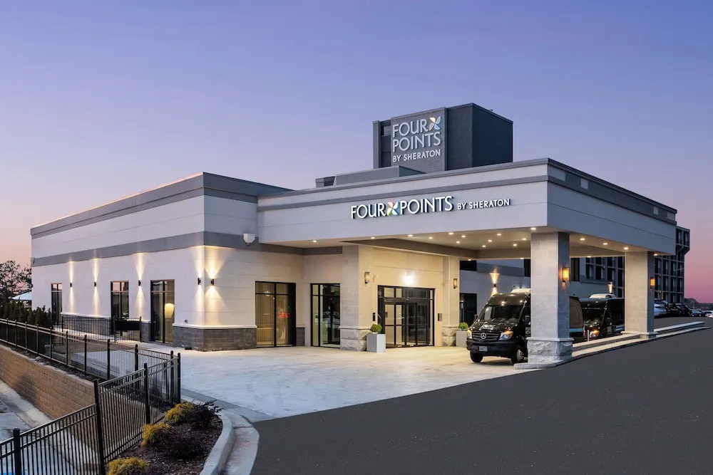 photo 1 of Comfort Inn & Suites Airport Camp Creek