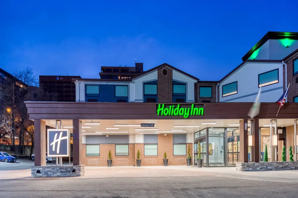 photo 1 of Comfort Inn & Suites Downtown