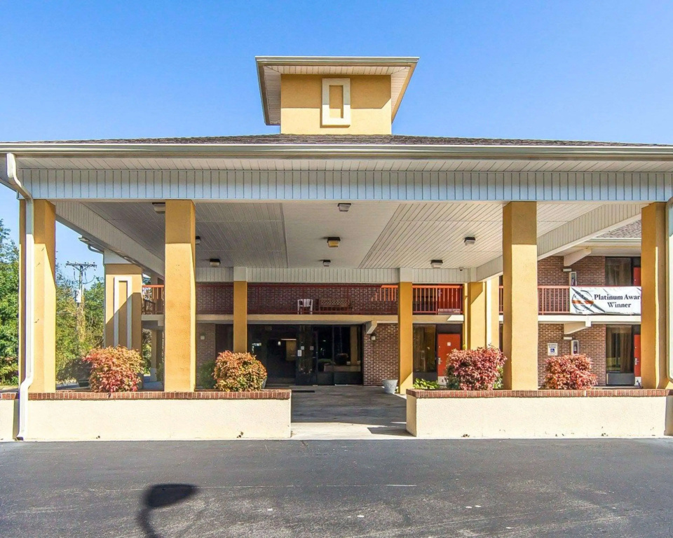 photo 1 of Quality Inn West