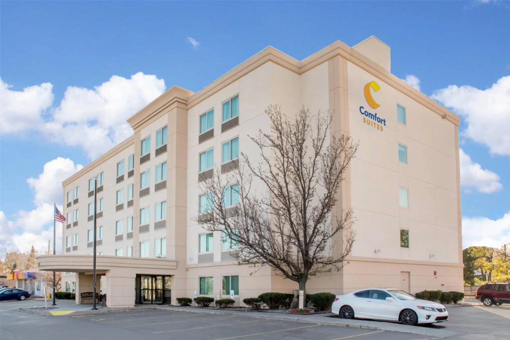 photo 1 of Comfort Inn West Rochester