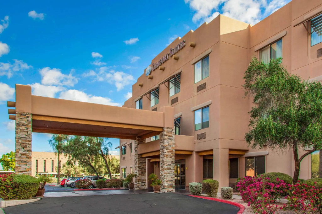 photo 1 of Fairfield Inn & Suites by Marriott Scottsdale Old Town