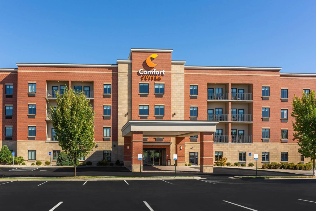 photo 1 of Comfort Suites Florence - Cincinnati South