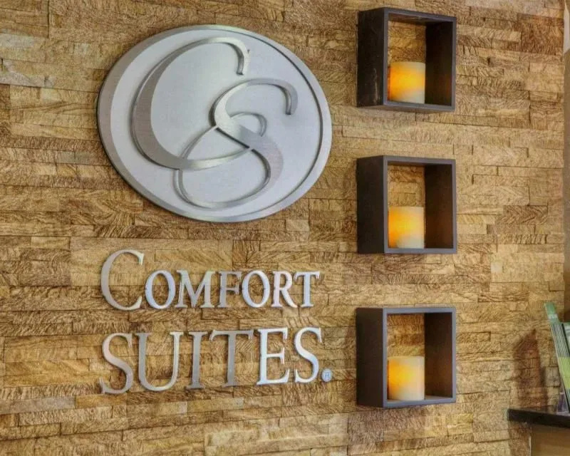 photo 1 of Comfort Suites