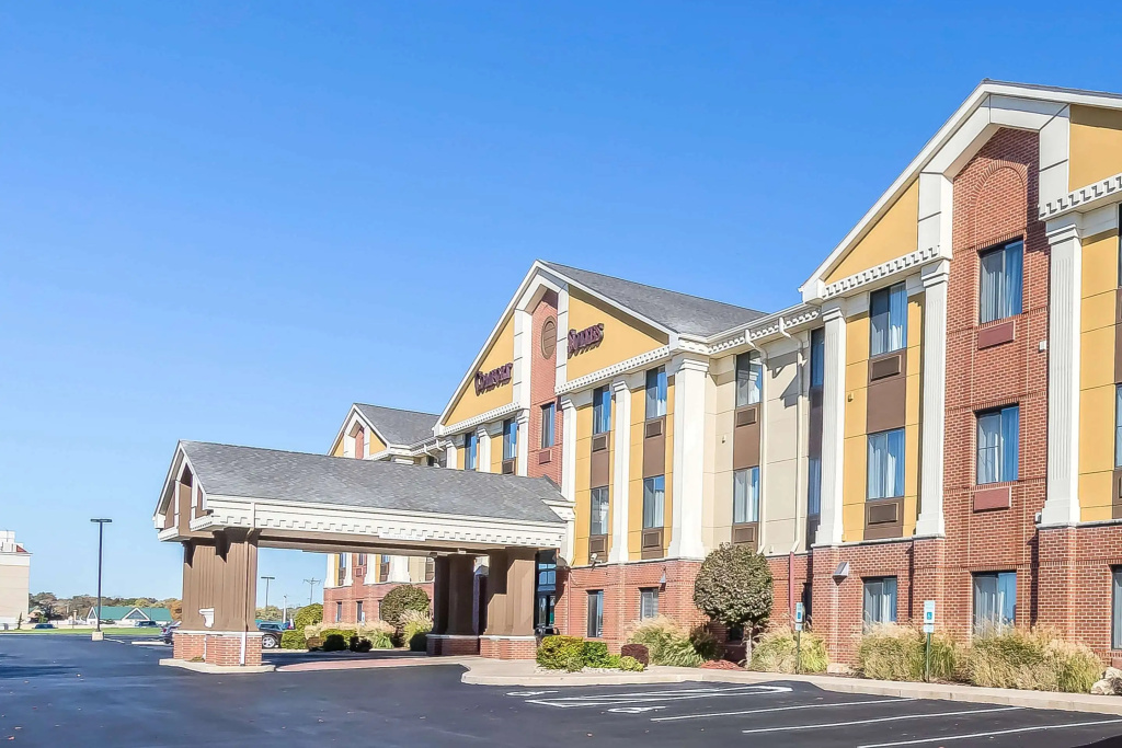photo 1 of Comfort Suites St Charles - St Louis