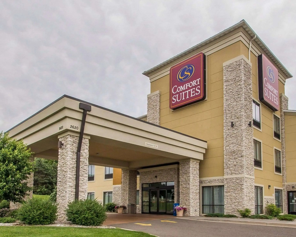 photo 1 of Comfort Suites Hudson I-94