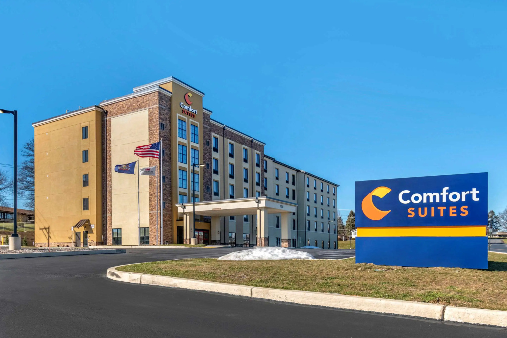 photo 1 of Comfort Suites Camp Hill-Harrisburg West