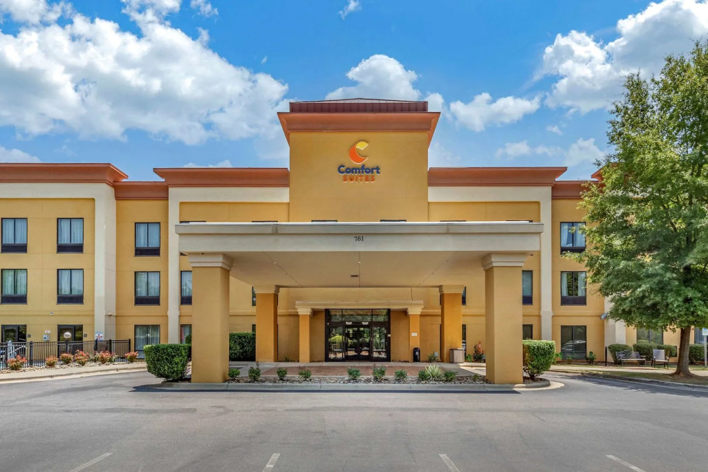 photo 1 of Comfort Suites Clayton - Garner