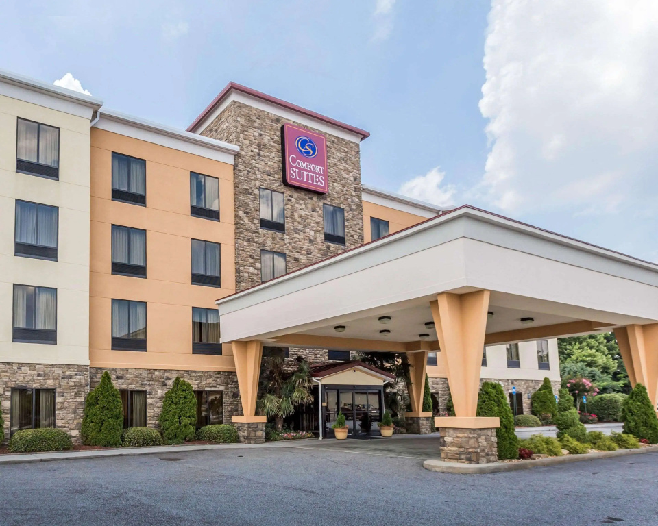 photo 1 of Comfort Suites Commerce