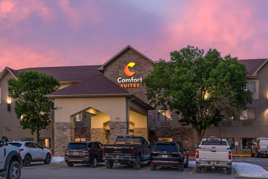 photo 1 of Comfort Suites Omaha East-Council Bluffs