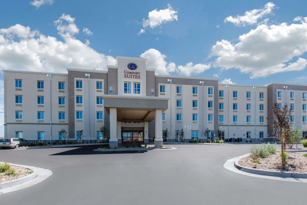 photo 1 of Comfort Suites Denver International Airport