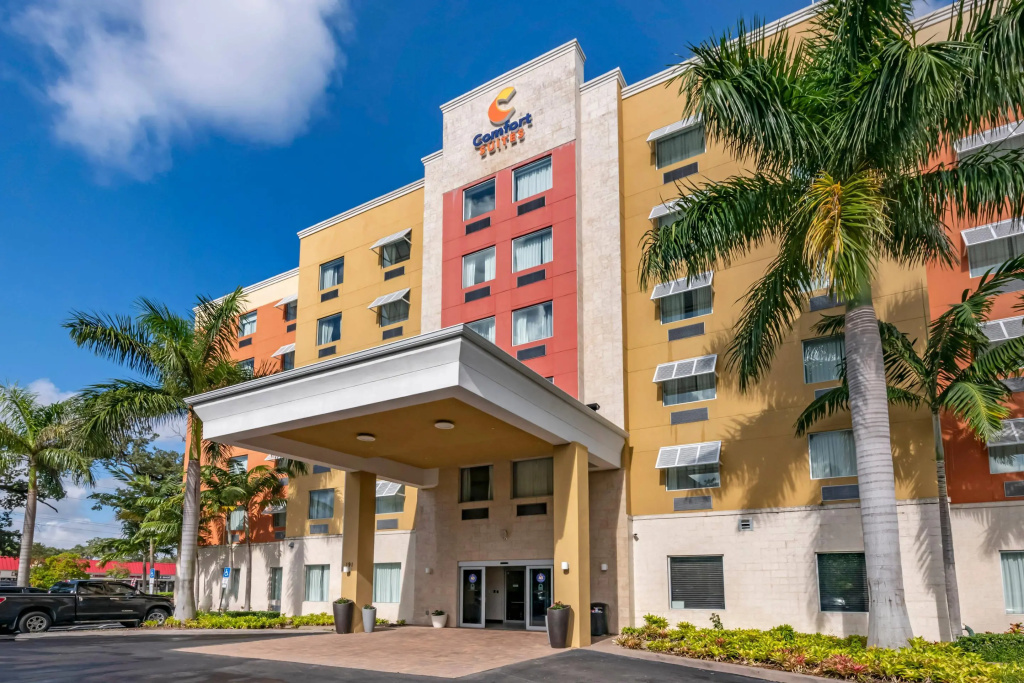 photo 1 of Comfort Suites Fort Lauderdale Airport South & Cruise Port