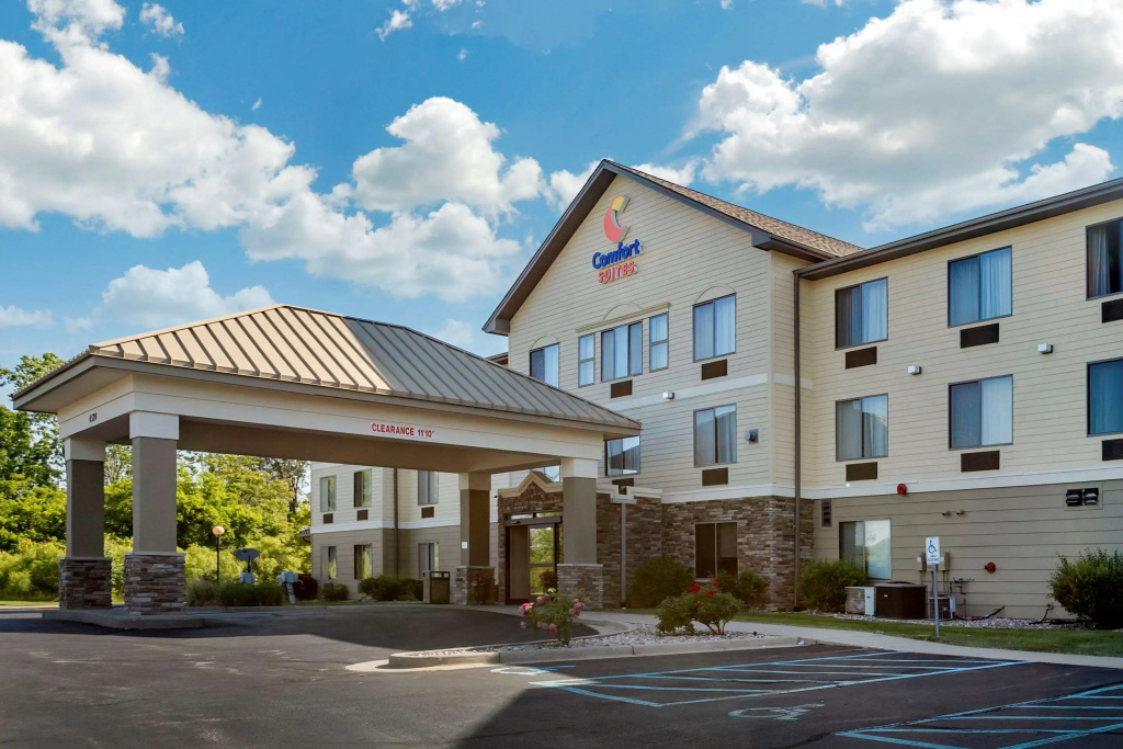 photo 1 of Comfort Suites Grandville - Grand Rapids SW