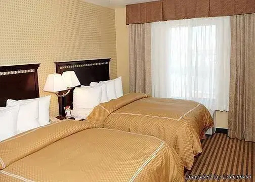 photo 1 of Comfort Suites I-80 W. Of UCD