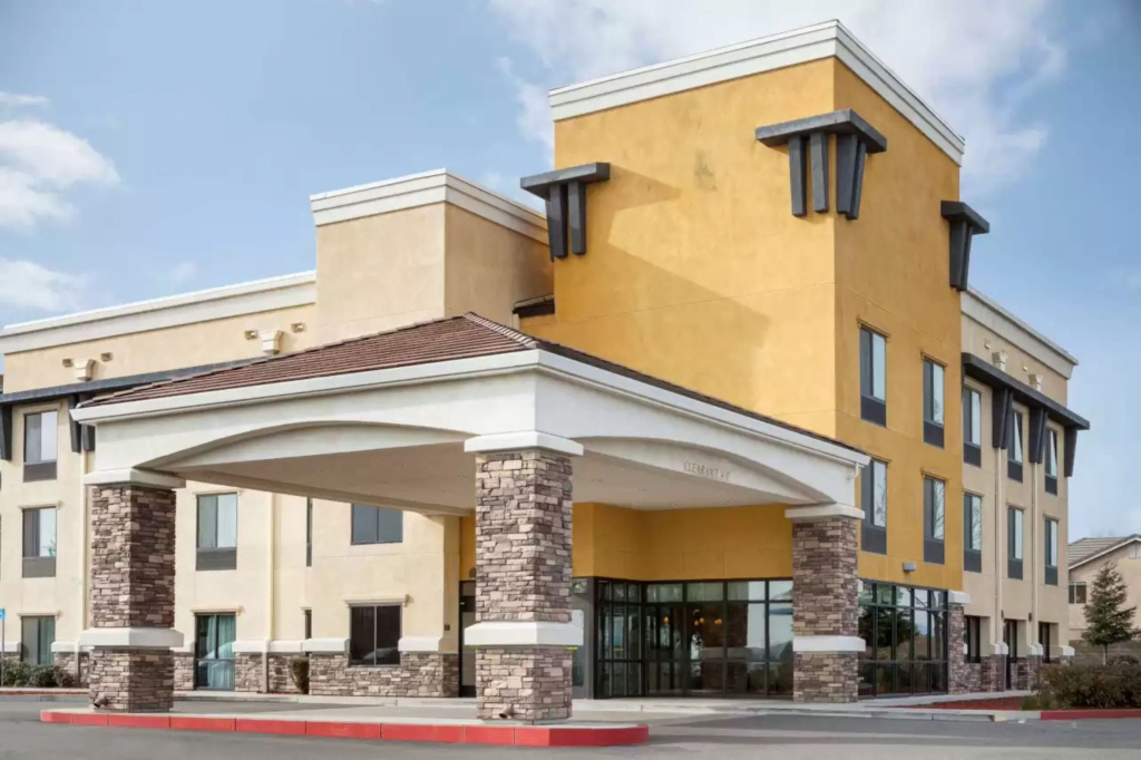photo 1 of University Hotel - Davis Area by IHG