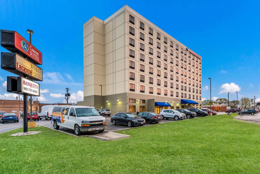 photo 1 of Comfort Suites Chicago O'Hare Airport