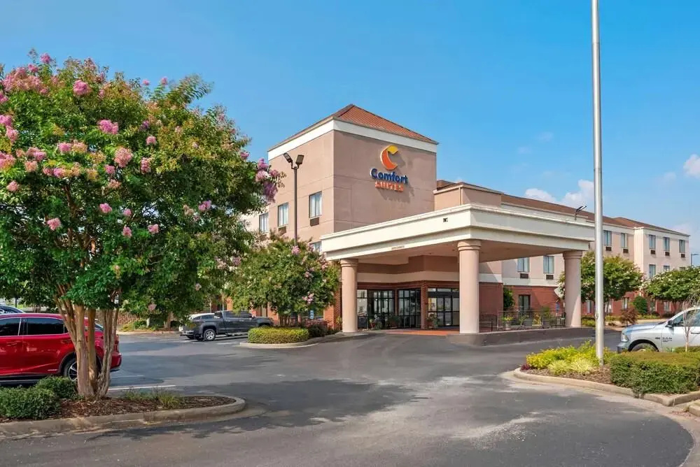 photo 1 of Comfort Suites Oxford I-20 Exit 188