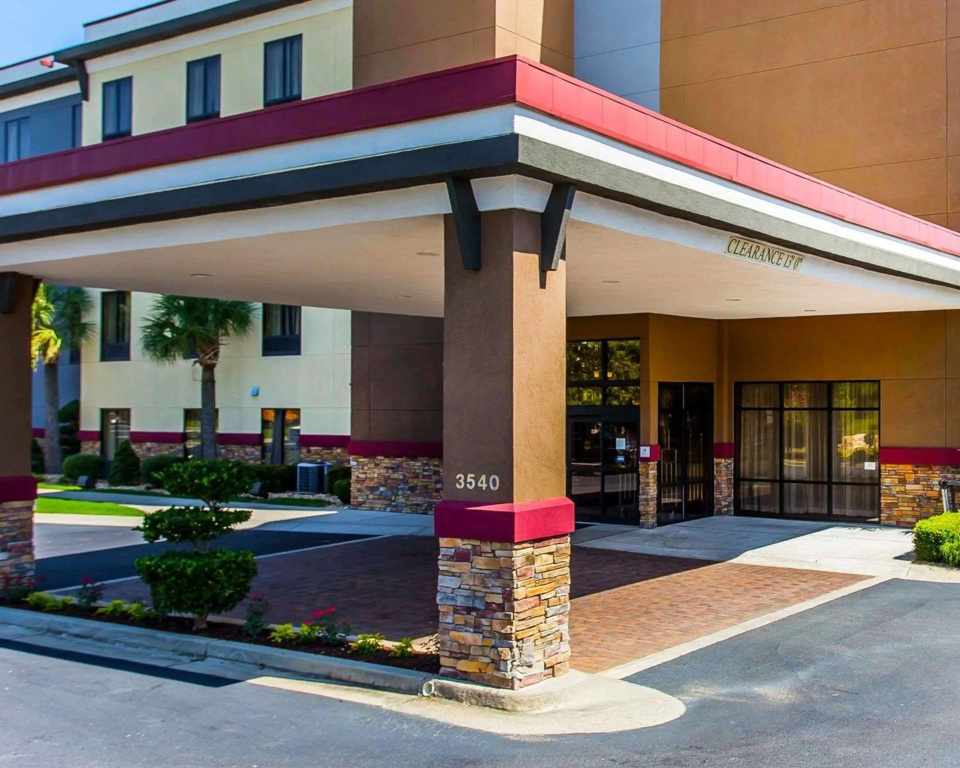 photo 1 of Comfort Suites Stockbridge Atlanta South