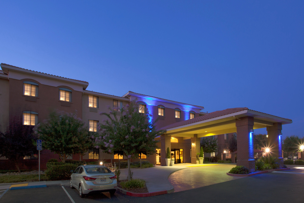 photo 1 of Holiday Inn Express & Suites Davis - University Area by IHG