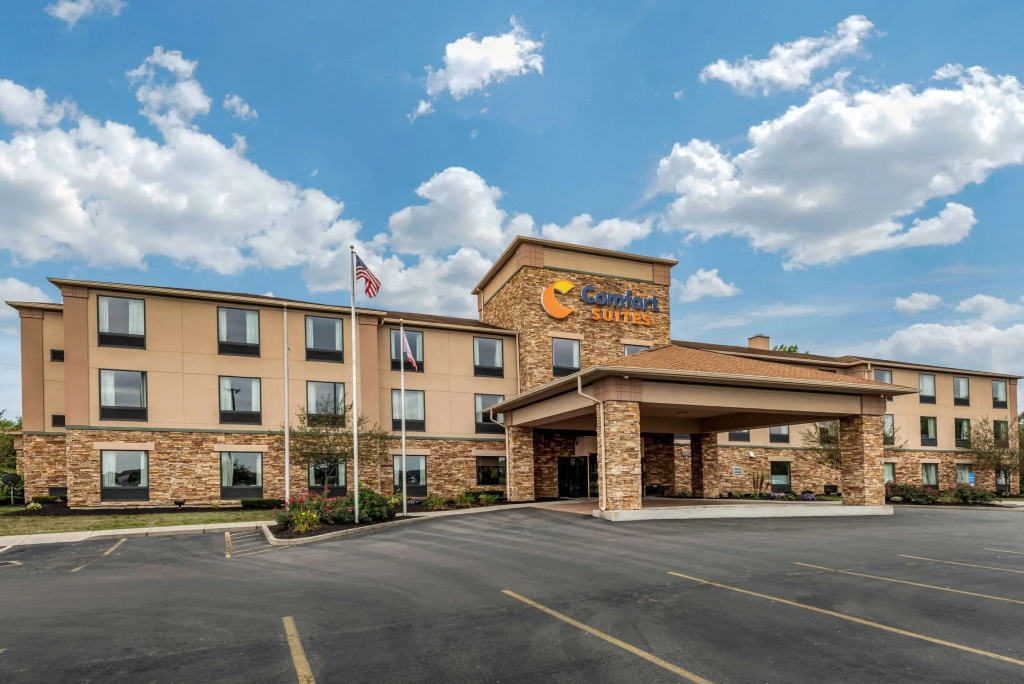 photo 1 of Comfort Suites Dayton-Wright Patterson