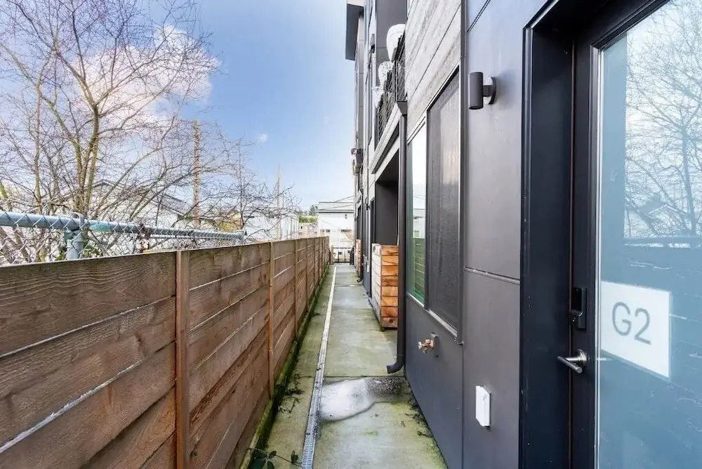 photo 1 of Comfy 1br + Detached Cute Studio In Columbia City! 2 Bedroom Home