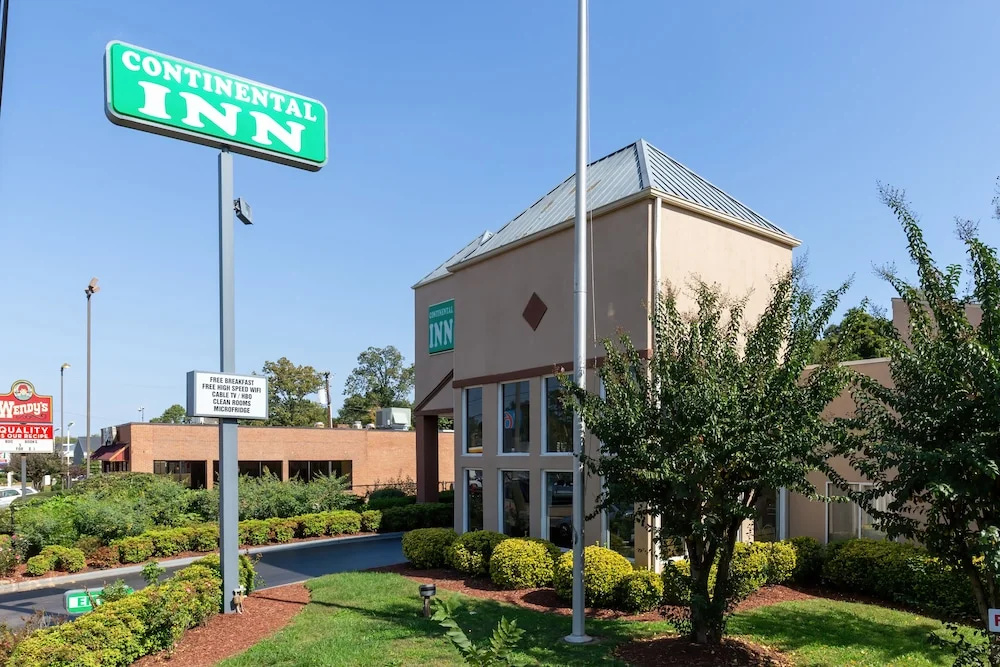 photo 1 of Continental Inn Charlotte