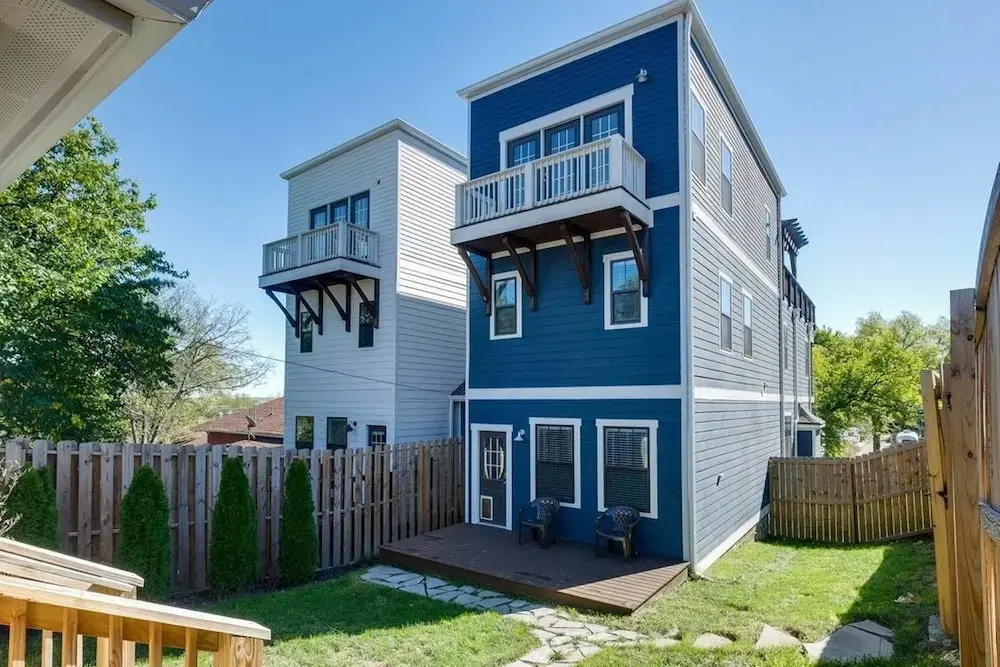 photo 1 of Convenient 4br/3.5ba w/ Deck in 12 South by Domio