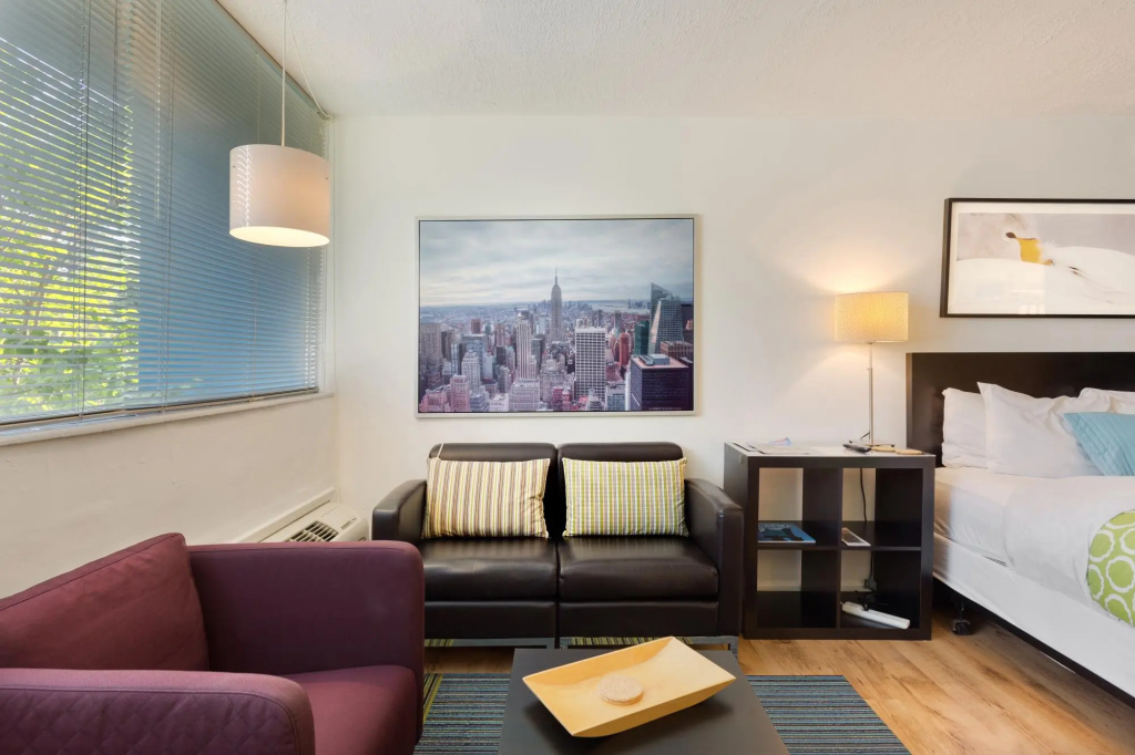 photo 1 of Cool Classic Studio Apartment (I) - Includes Weekly Cleanings w/ Linen Change